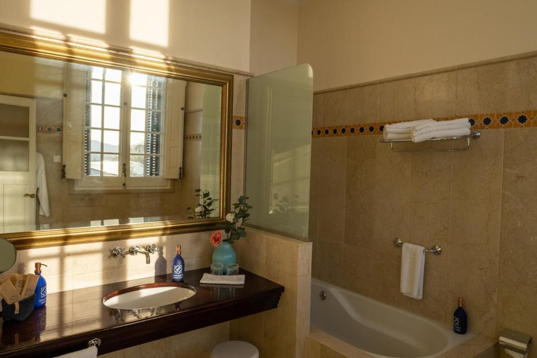Hotel Pazo Libunca Narón Extérieur photo